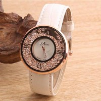 Fashion diamond-studded watch