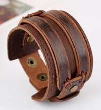 Stylish retro leather bracelet
