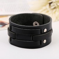 Fashion leather bracelet