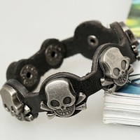 Retro Skull Leather Bracelet