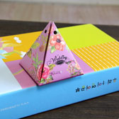 (100PCS,S) Peony Triangle Candy Box
