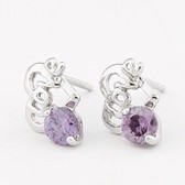 Exquisite fashion Love Earrings ( imitation allergy )