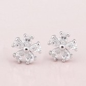 Delicate flower earrings fashion sweet five (similar to allergies)