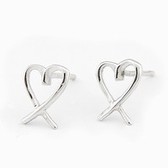 Exquisite fashion love knot earrings (similar to allergies)