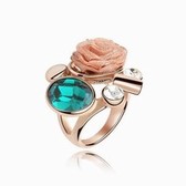 Austrian crystal ring - Shirley (green)
