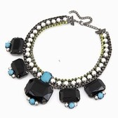 High-end European and American rock feel gorgeous models show fluorescent color diamond gemstone pearl collar necklace