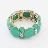 Sweet wild gem stretch bracelet ( light green )