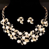 Metal flash diamond pearl foliage necklace earrings Set