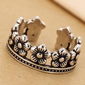 Metal retro flower ring